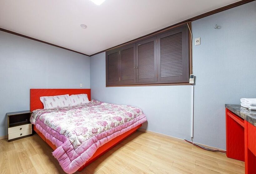 מוטל Cheonan Ramada Park