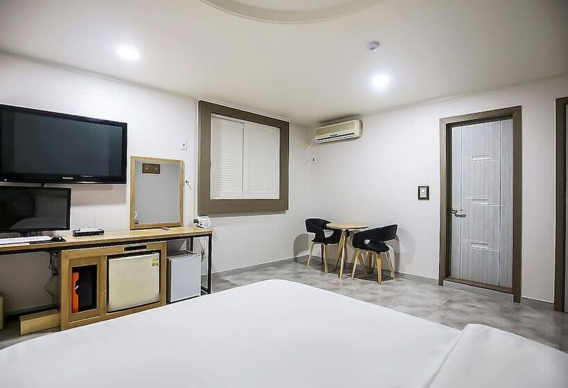 فندق على الطريق Cheonan Sweet