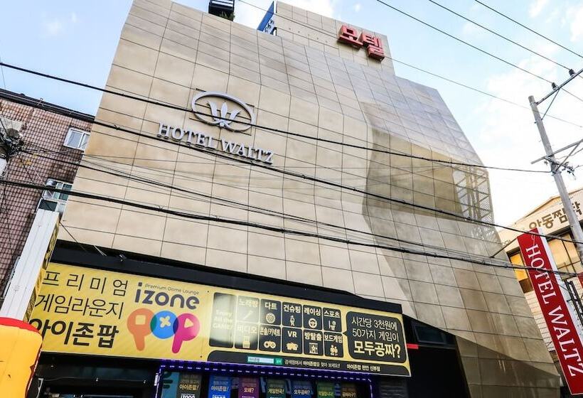 فندق على الطريق Cheonan Waltz