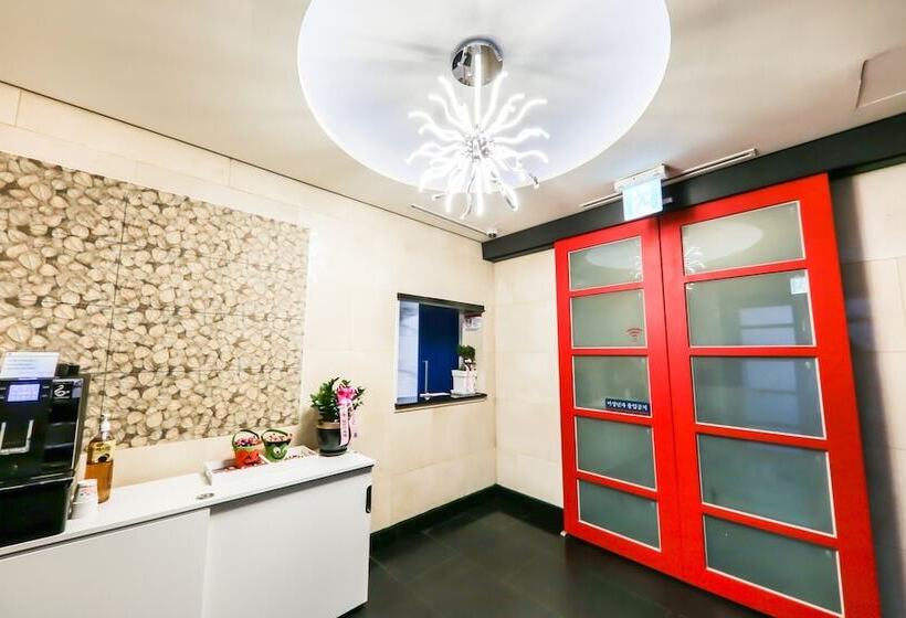 فندق على الطريق Cheonan Waltz