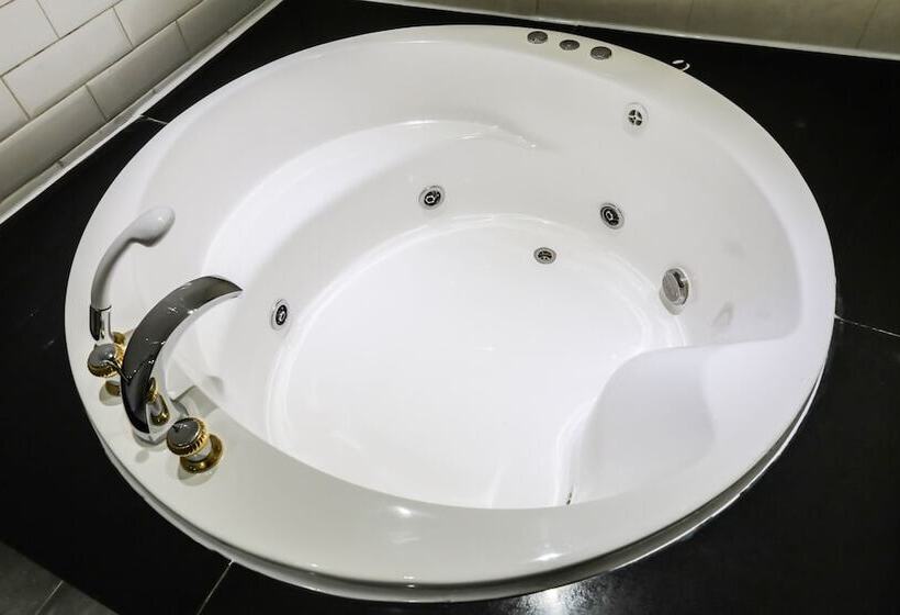 فندق على الطريق Cheonan Waltz