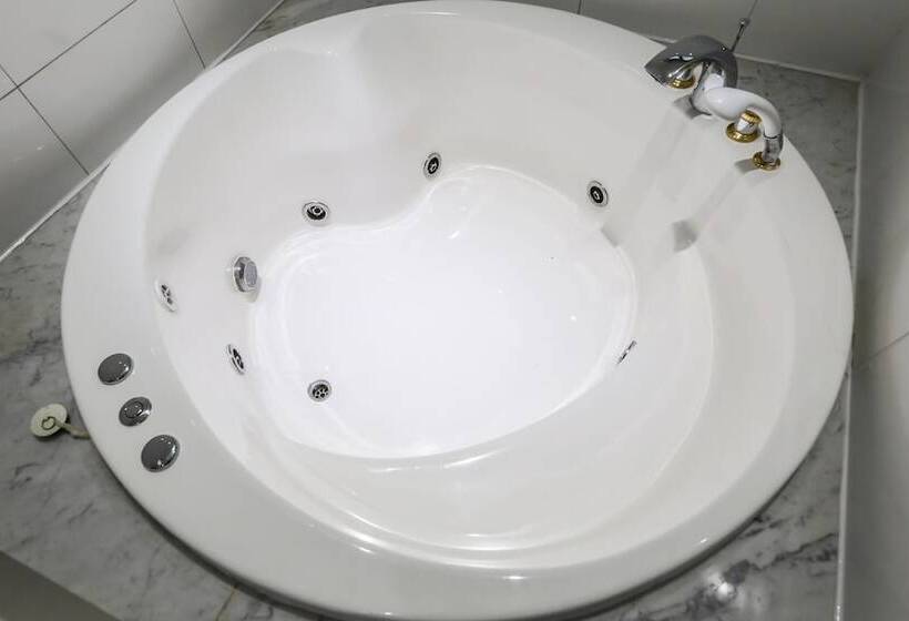 فندق على الطريق Cheonan Waltz