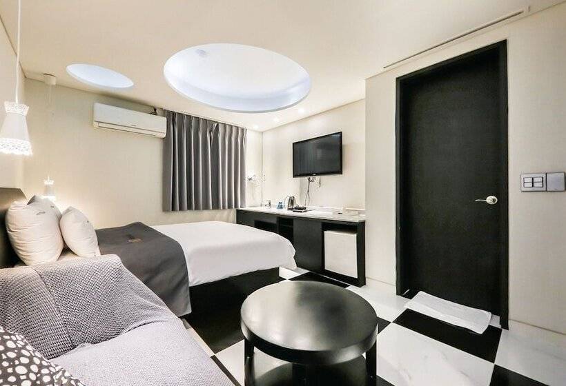 فندق على الطريق Cheonan Waltz