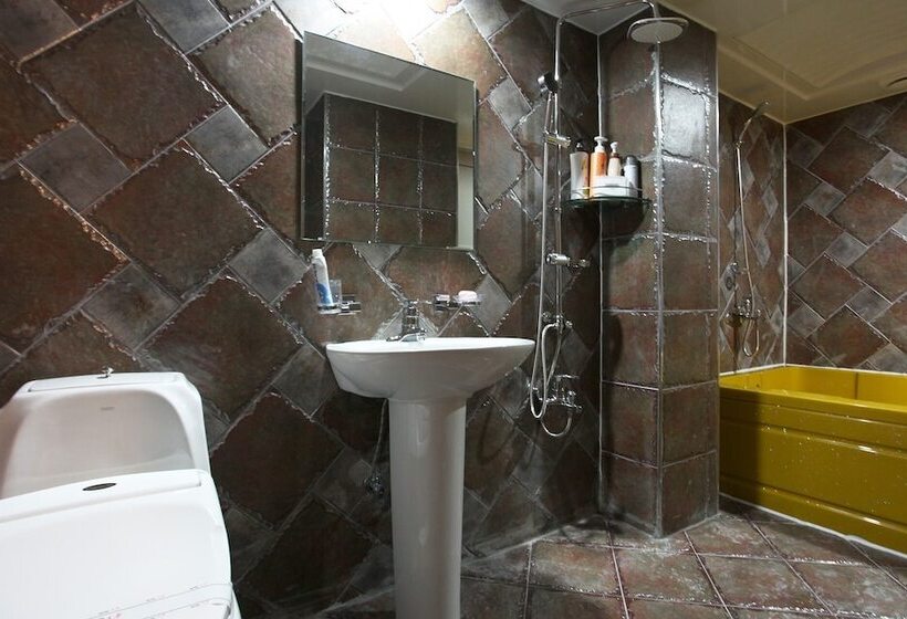 فندق على الطريق Cheonan Cozy Ryokan Yosuriguri