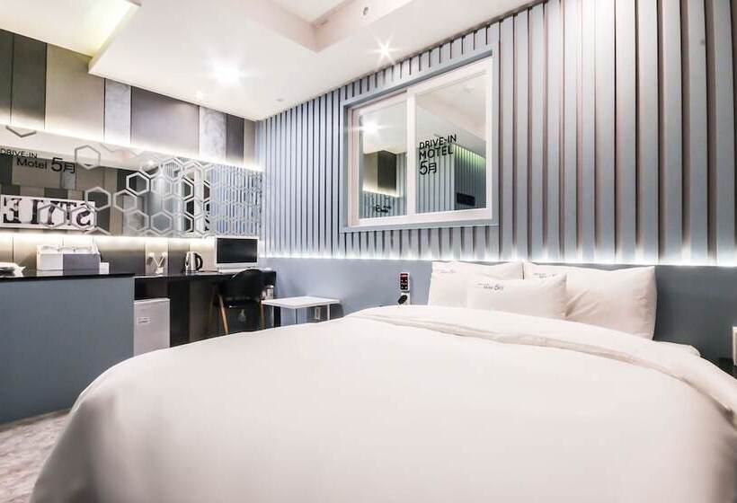 מוטל Cheongdo Boutique Hotel Owol