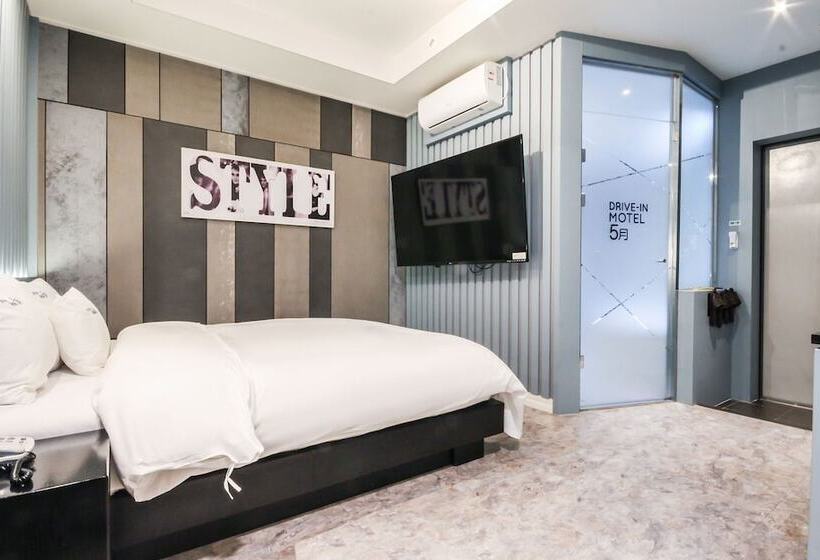 מוטל Cheongdo Boutique Hotel Owol