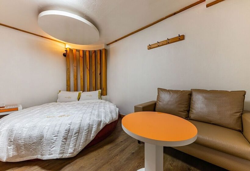 Мотель Cheongju Best