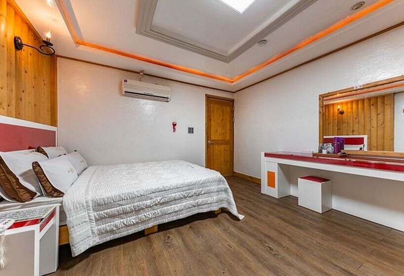 Мотель Cheongju Best