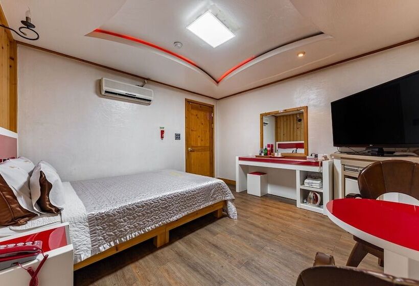 Мотель Cheongju Best