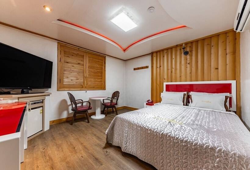 Мотель Cheongju Best