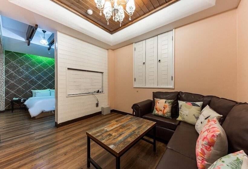 모텔 Cheongju Coco