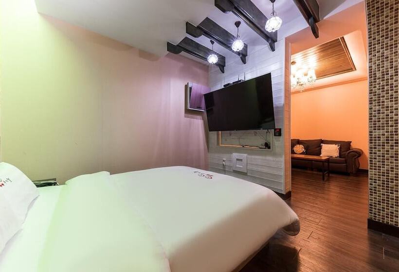 모텔 Cheongju Coco