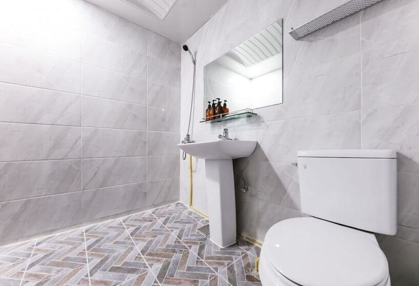 モーテル Cheongju Four Seasons