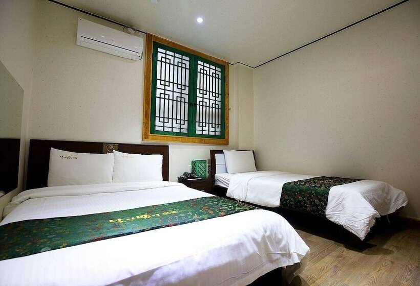 מוטל Cheongju Najibami