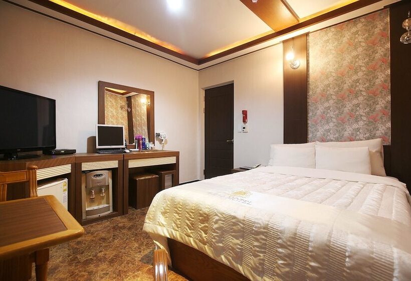 모텔 Cheongju Sedona