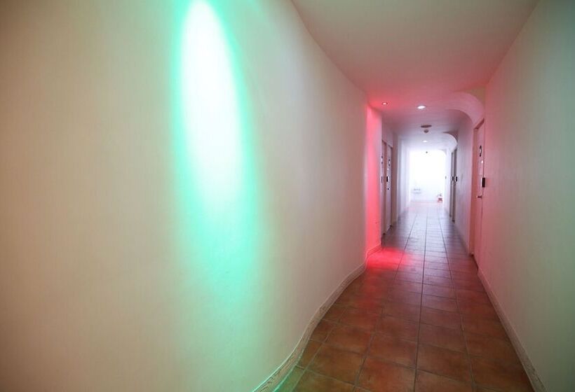 מוטל Cheongju Yongam Dong Carib