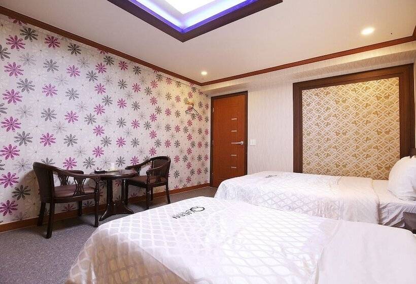 فندق على الطريق Cheongyang Queen