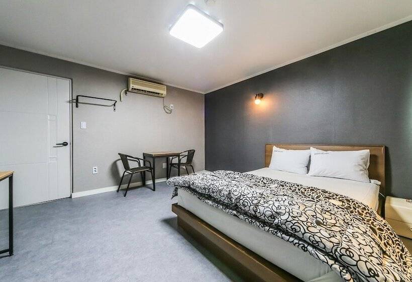 מוטל Chilgok Seokjeok Mont Blanc