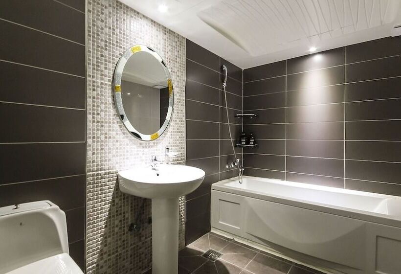 מוטל Chilgok Weagwan Ten