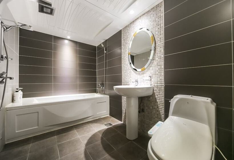 מוטל Chilgok Weagwan Ten