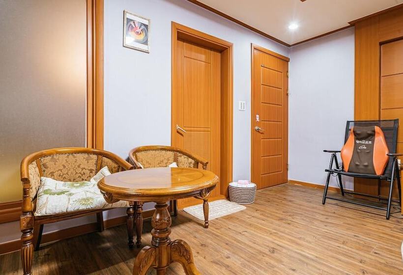 Motel Chuncheon Ottimo