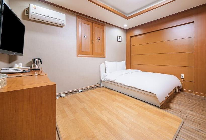 Motel Chuncheon Ottimo