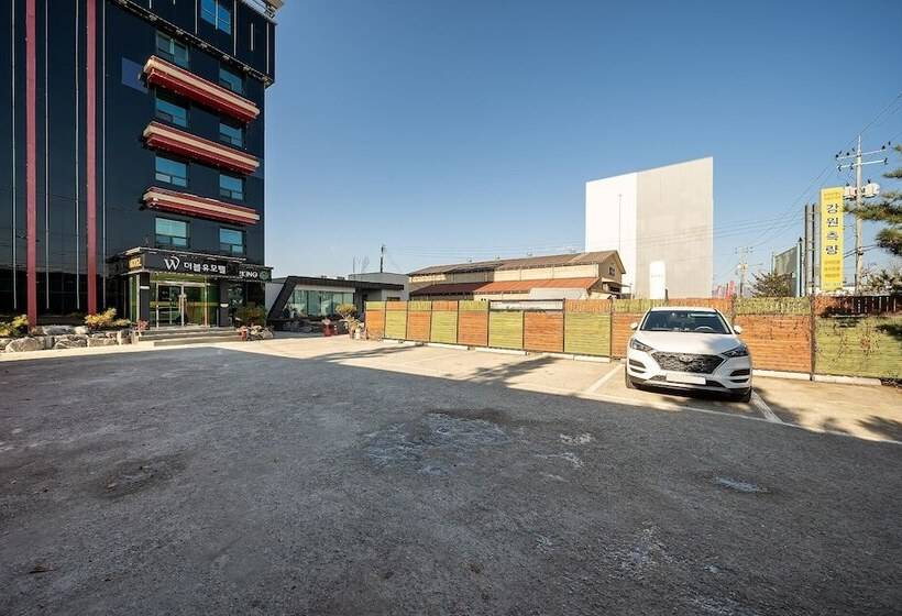 汽车旅馆  Chuncheon W