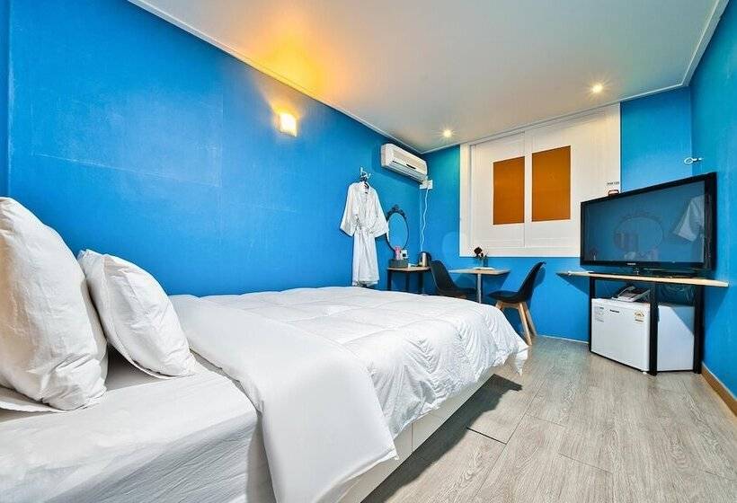 汽车旅馆  Chuncheon W