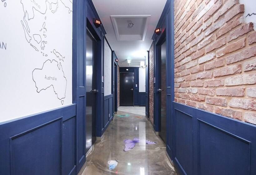 모텔 Daegu Daegok Jeep