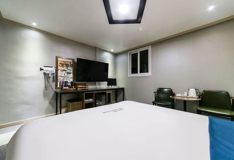 汽车旅馆  Daegu Hyeonpung Elegance