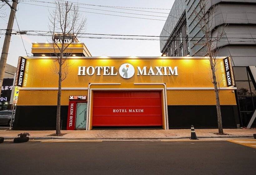 Мотель Daegu Sungseo Hotel Maxim