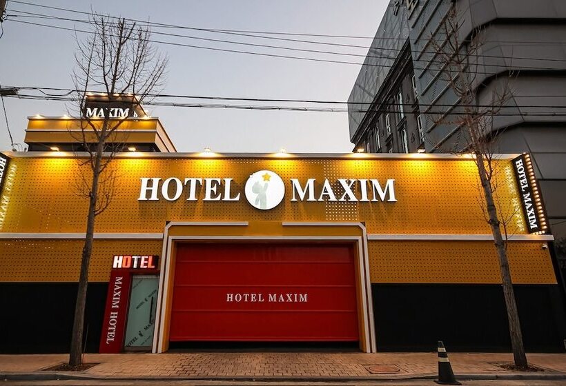 Мотель Daegu Sungseo Hotel Maxim