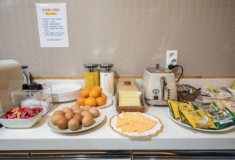 Мотель Daegu Sungseo Hotel Maxim