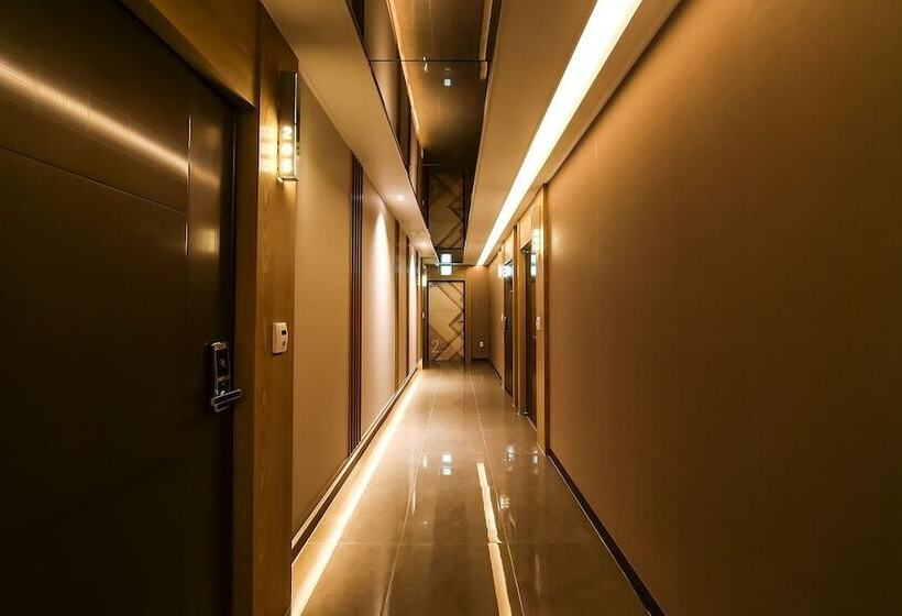 Мотель Deagu Seongseo Hotel Kim