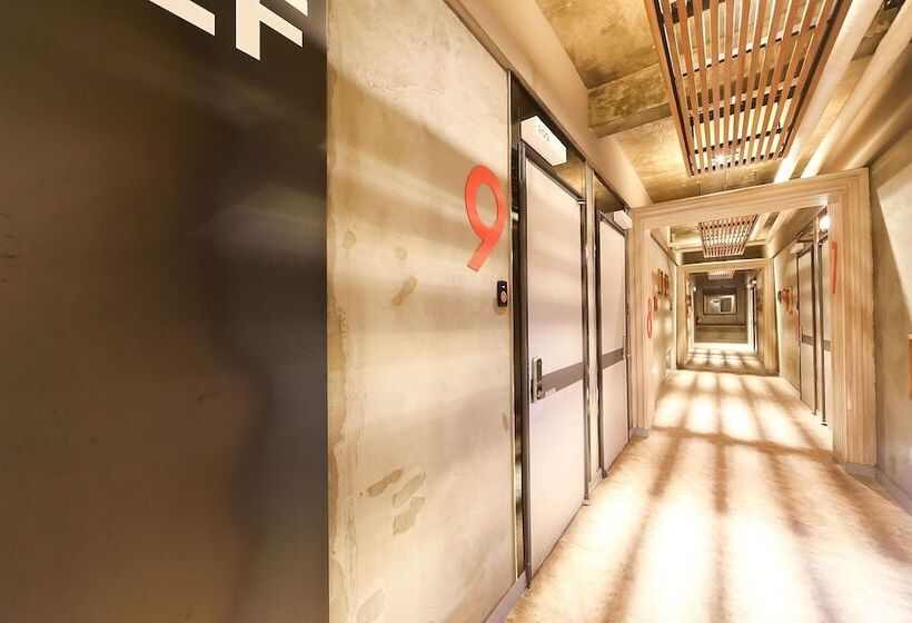 汽车旅馆  Deagu Seongseo Touch