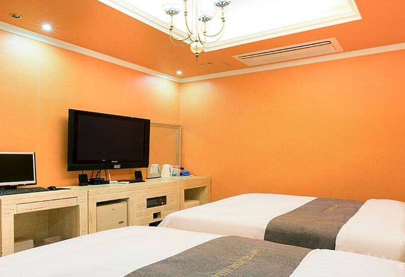 فندق على الطريق Gangneung Pine Hill