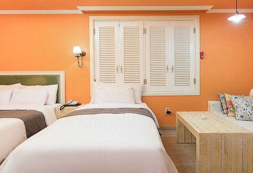 فندق على الطريق Gangneung Pine Hill