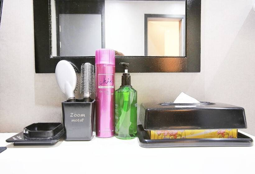 מוטל Geumjeong Zoom