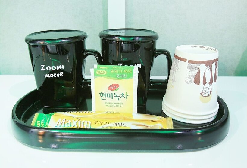 מוטל Geumjeong Zoom