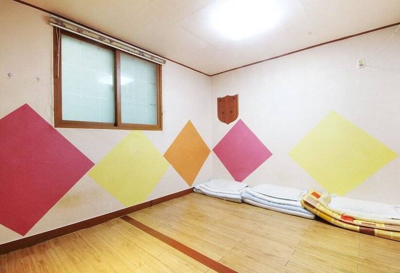 汽车旅馆  Gimcheon Aria