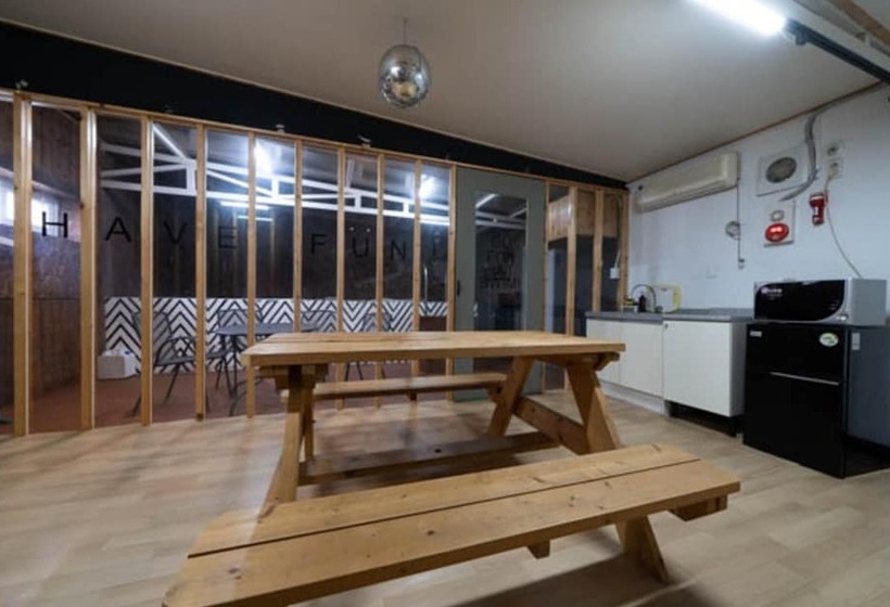 فندق على الطريق Gimhae Eobangdong Miin