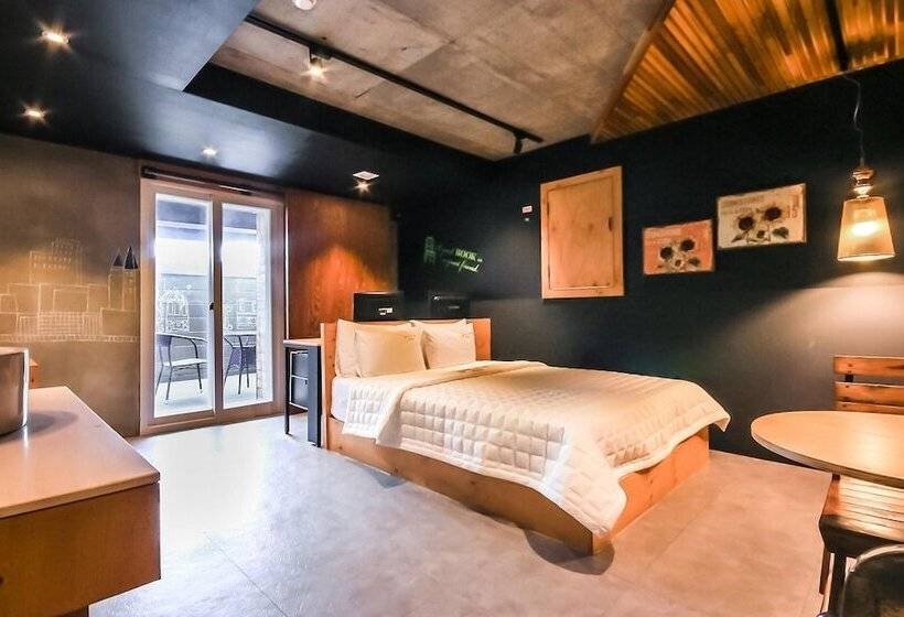 모텔 Gimhae Eubangdong You A In