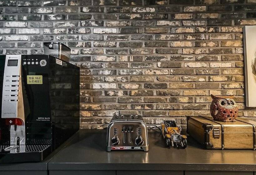 Мотель Gimhae Jangyu Hotel Ryu