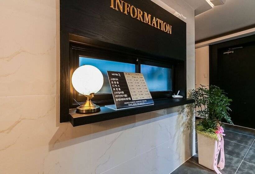 Мотель Gimhae Jangyu Hotel Ryu