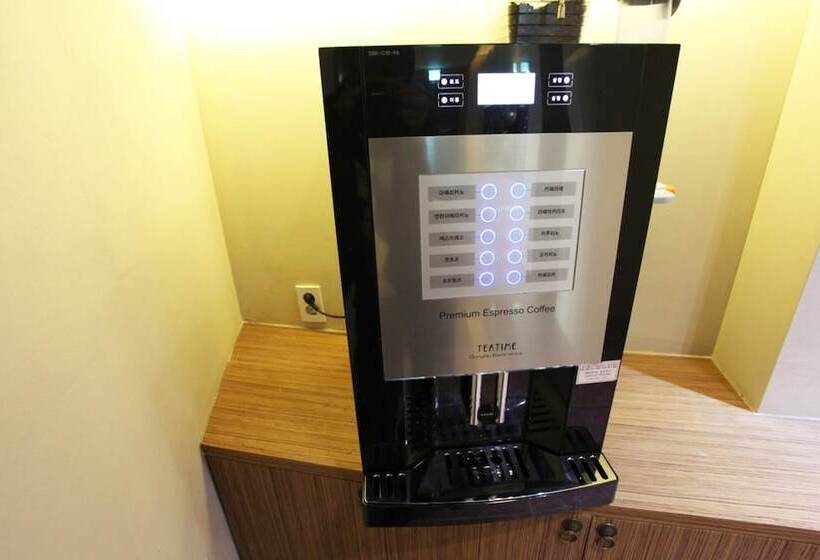 汽车旅馆  Gimpo Imeritz