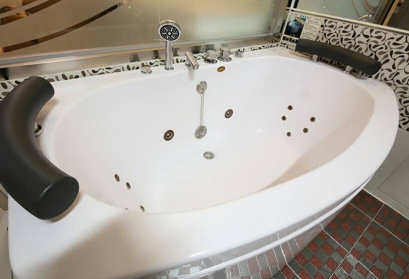 Goheung Swiss Self Check In Motel