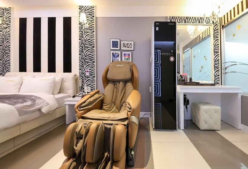 Goheung Swiss Self Check In Motel