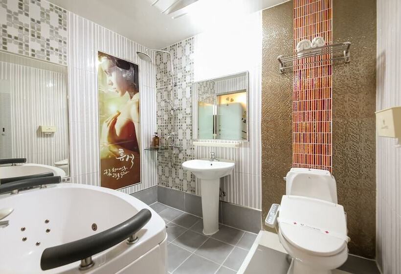 Goheung Swiss Self Check In Motel