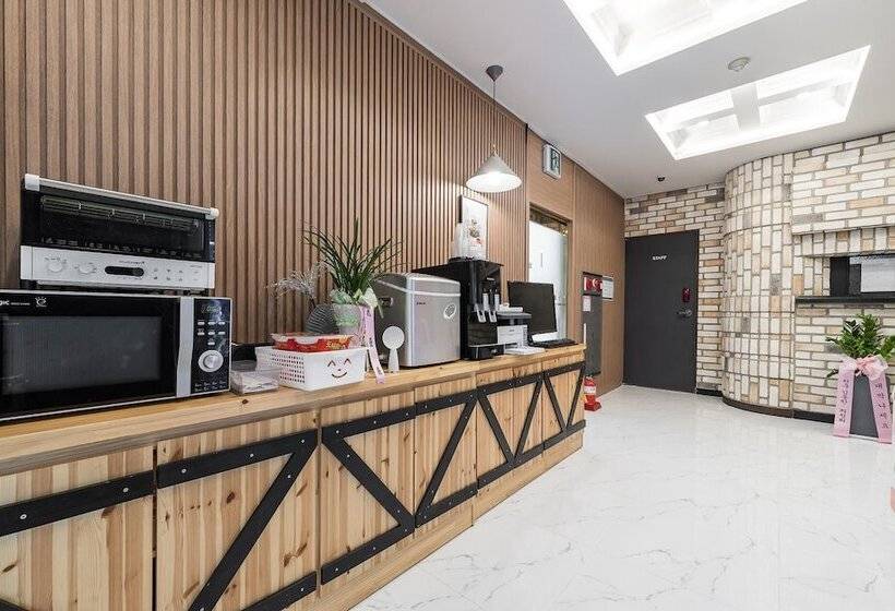 Motel Good Time At Gyeryong