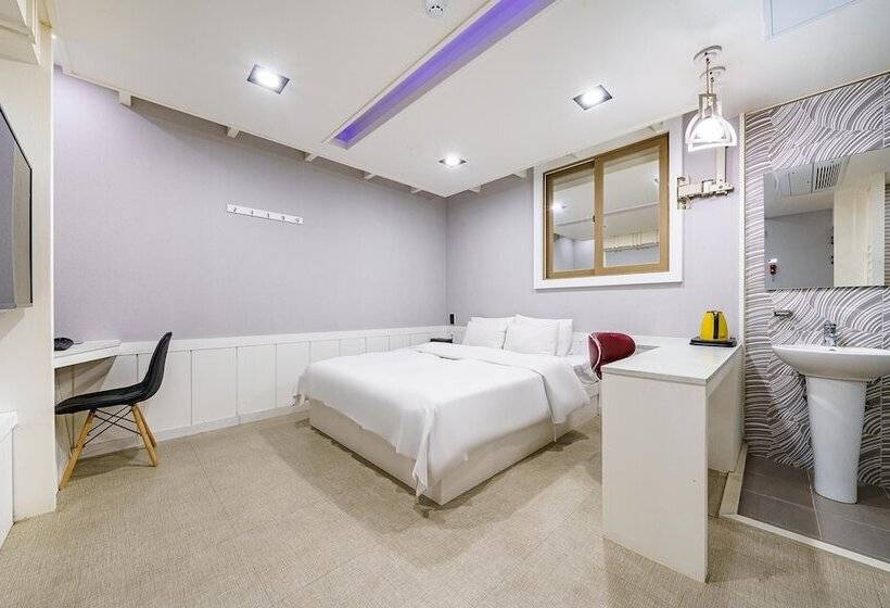 Motel Goseong Zaza